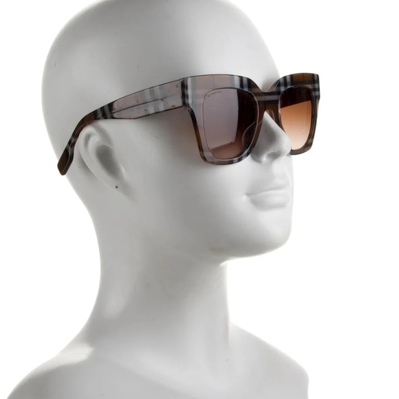 Authentic NEW BURBERRY BE4364 3967/13 WOMEN'S
SUNGLASSES B 4364 - Picture 9 of 16